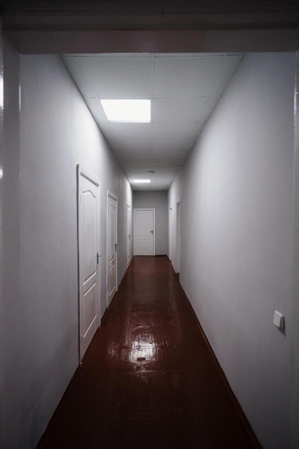 P2B Hostel & Bar Kyiv Exterior photo